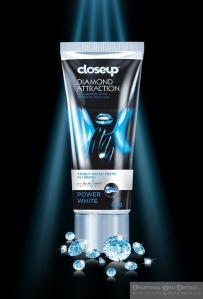 ЗУБНАЯ ГЕЛЕВАЯ ПАСТА - (CLOSE UP DIAMOND ATTRACTION TOOTH PASTE) - ОТБЕЛИВАЮЩАЯ - 100 ML. ВЬЕТНАМ